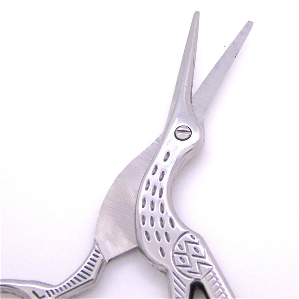 KESMALL CO798 Stainless Steel Mini Makeup Scissors Gold Cranes Beauty Tools 2PCS