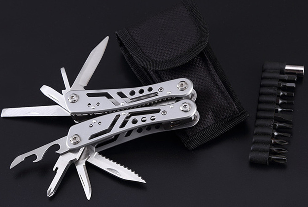 Tool Pliers Multifunctional Outdoor Pocket Folding Knife with Screwdriver Kits
