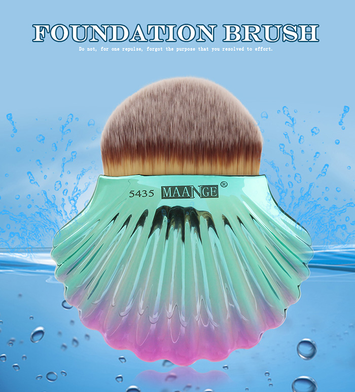 Ocean Shell Design Two Tone Foundation Brush