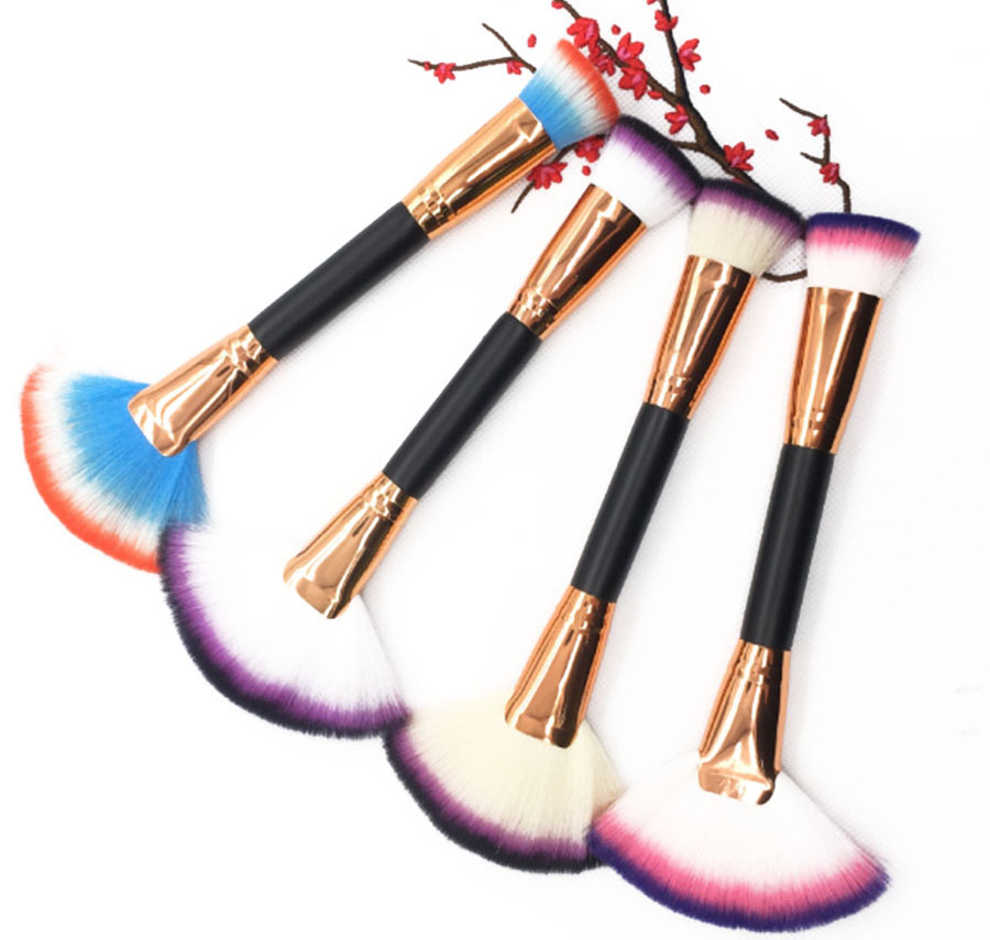 Two in One Double Headed Fan Shape and Foundation Brush